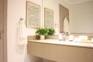 Stylish 1BR Yas Island - Chic Urban Living Retreat - 5