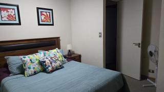 Excellent central location, great shops - 2