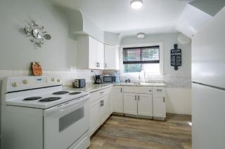 Family Apt 7 Mi to Gateway Arch, Museums & More! - 9