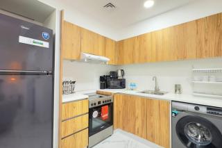 Luxury 2BR Oasis - Masdar City Retreat - 8