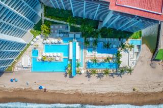 Charming 1-bedroom Oceanfront Condo - 8