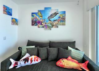 Vista Azul Sleek beachfront 1-bedroom condo with stunning bay views - 3