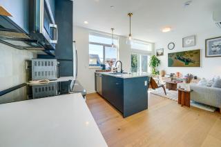 Rooftop Fire Pit & Mtn Views! Seattle Townhome - 3