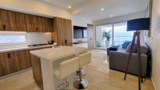 Amazing Beachfront 1BR/2Bath including Breakfast - 7