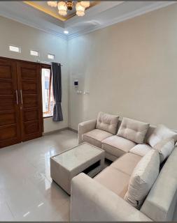 Arla Guesthouse 3BR Jogja Home - 0
