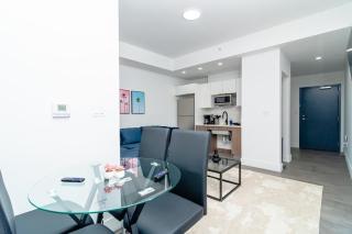 Modern 1BR Suite with King Bed Near Brickell, Downtown & Wynwood - 8