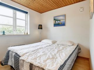 4 person holiday home in Karrebaeksminde - 3