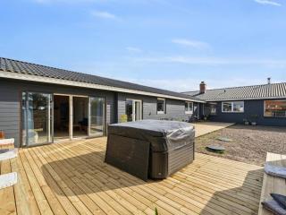 4 star holiday home in Harboøre-By Traum - 1