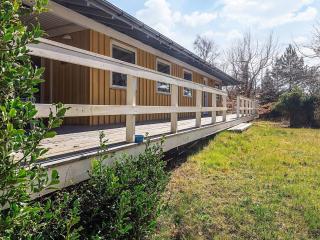 Exciting Cottage by the Sea - 8