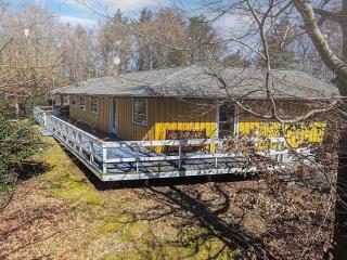 Exciting Cottage by the Sea - 8