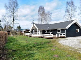 holiday home - 4