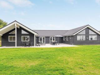 Luxury Beach House for 20 - 1