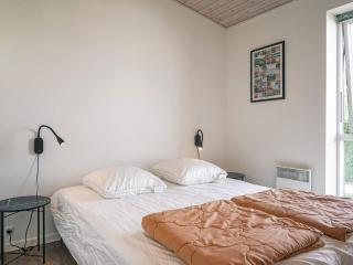 6 person holiday home in Nexø-By Traum - 1