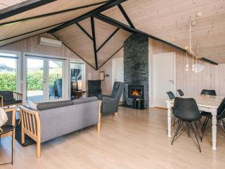 Lush 7 guest home in Hejls - 4