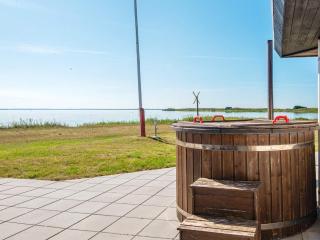 8 person holiday home in Ulfborg-By Traum - 8