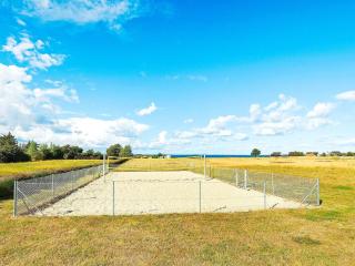 8 person holiday home in Brenderup Fyn-By Traum - 2