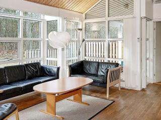 Modern Cedar Cottage near Beach - Hasle - 9