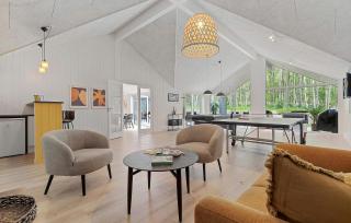 Nice Home In Glesborg With Sauna - 8