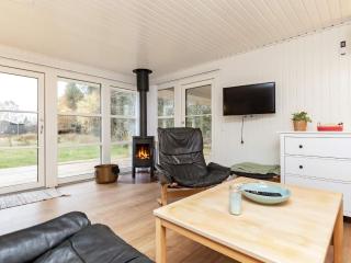 4 person holiday home in Hals-By Traum - Hals - 8