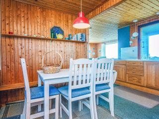 6 person holiday home in Henne - 4