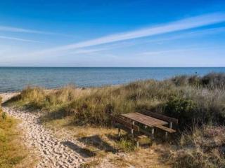 4 person holiday home in Glesborg-By Traum - 5