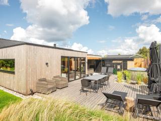 8 person holiday home in Hejls-By Traum - 0