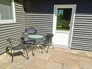 Charming Cottage near Beach - 6