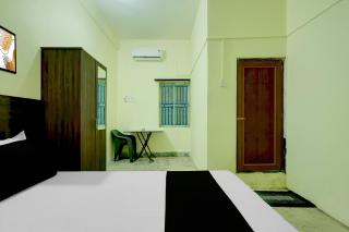 Spot On Capital Guest House - 6