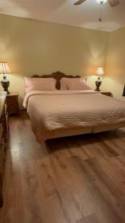 Elegant &Secure Family Abode - 1