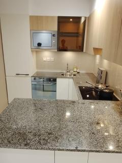 Studio apartment by Alvis Suite - Penta Square DHA Lahore - 4