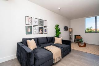 Miami 1BR New Oasis with King Bed Near Brickell & Marlins Park - 9