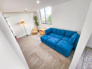 Miami 2BR Getaway with King Beds Near Marlins Park & Calle Ocho - 4