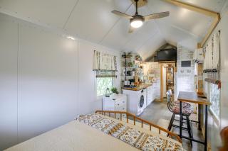 < 1 Mi to Appalachian Trail: Cozy Couple's Getaway - 3