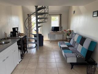 Charming Normandy Escape for Three - 5