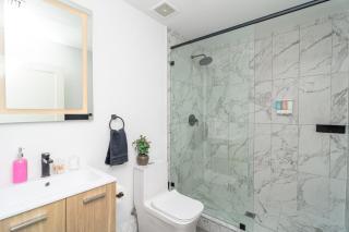 Central 1BR in Miami with King Bed Near Wynwood and Marlins Park - 5
