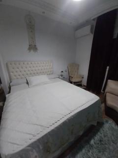 Cozy Villa - 1