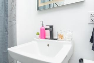 Cozy 1BR in Heart of Miami Near Wynwood, Brickell - 2