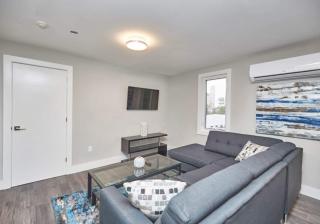 Clifton Hill Suite 4401 - 8