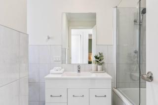 Stylish and Spacious Launceston Villa plus Free Wifi - Launceston - 6