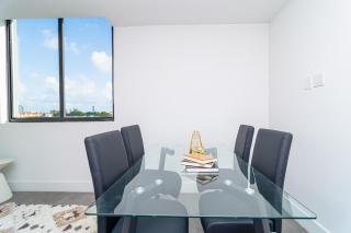 Stylish 2BR Miami Retreat Mins to Wynwood and Brickell - 5