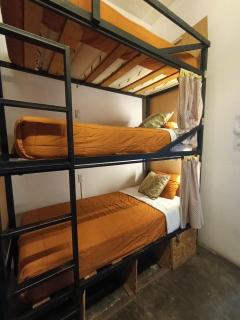 Lemon Hostels Antigua - 1