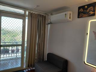 Simply Homely - 1