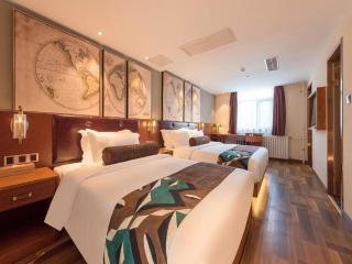 James Joyce Coffetel· Tianjin Olympic Center Lingbin Road Metro Station - 0