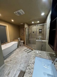 Private Pool Retreat, Blackstone, Pool Table, Pets - 2
