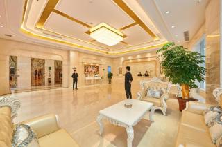Vienna Hotel Guangdong Zhaoqing Sihui Center Jade Expo Market - 9
