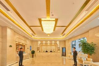 Vienna Hotel Guangdong Zhaoqing Sihui Center Jade Expo Market - 8