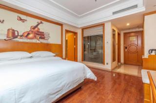 Vienna Hotel Hunan Shaoyang South Railway Station - 1