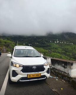 Thavel Holidays - taxi & Travels - 1