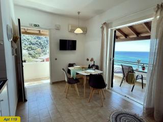 Ionian Senses - Corfu, Glyfada Menigos Resort - 4