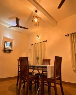 Thira Homestay - 1